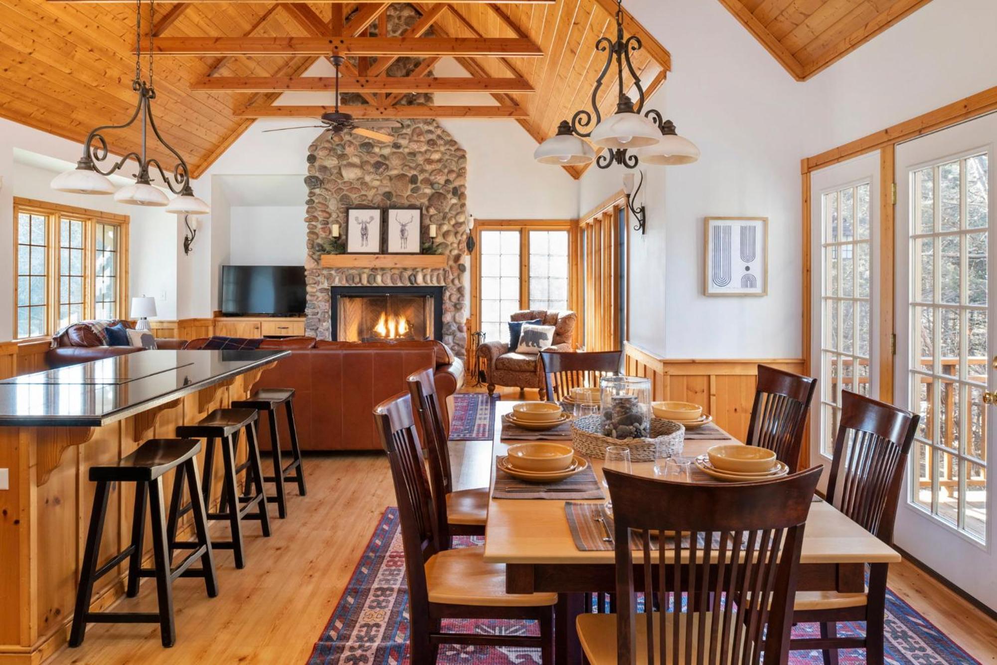 The Lodge, 'North Woods' Style, Boutique Galena Getaway! Exteriér fotografie